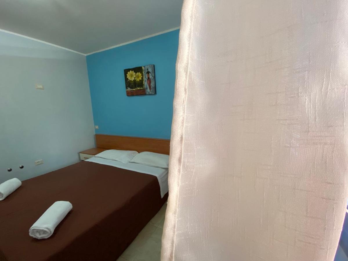 Kassiopea Aparthotel Giardini Naxos Exterior foto